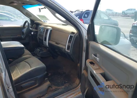 2010 Dodge Ram 1500 Slt/Sport/Trx из США, поврежденный, VIN 1D7RB1CP6AS241749